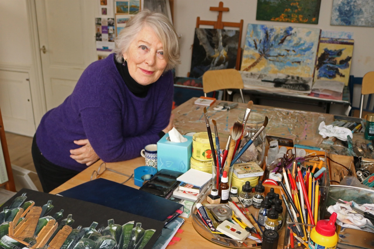 Marita Beukers ontwerpt etiket voor Vriendenfles